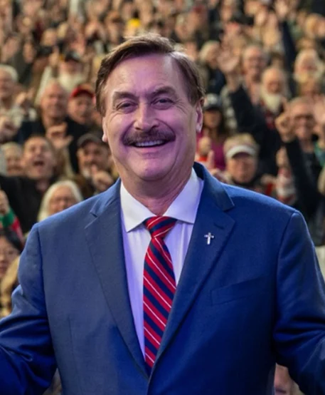 Mike Lindell speaks at a Trump Rally